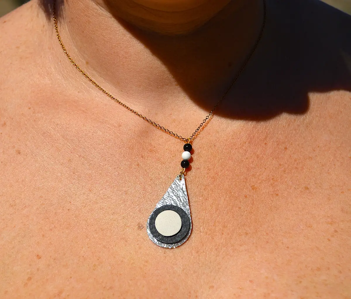 Goutte Pierres (Collier)